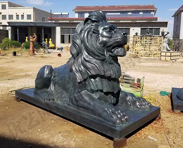 銅獅子雕塑