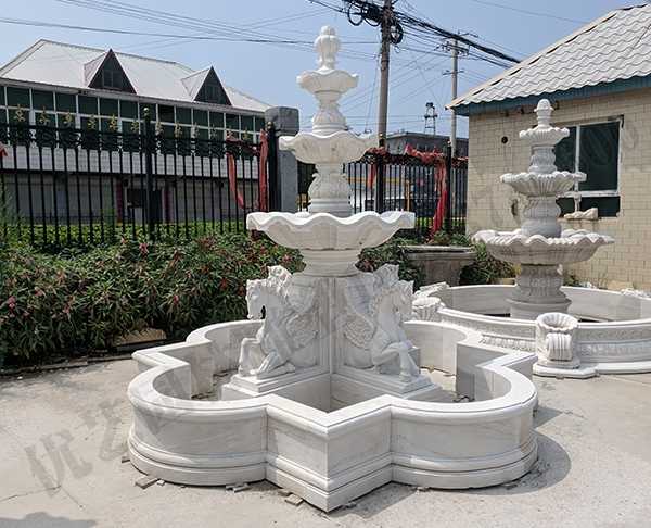 歐式風格多層白馬組合簡約流水石雕景觀噴泉